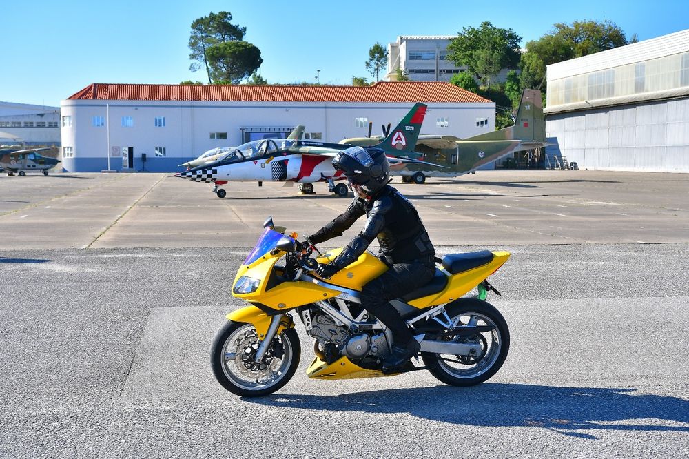 Suzuki    SV650s