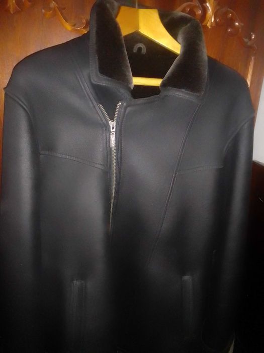 Курта кожана чоловіча