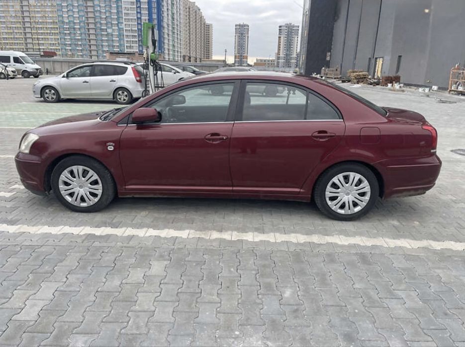 Toyota Avensis 2003