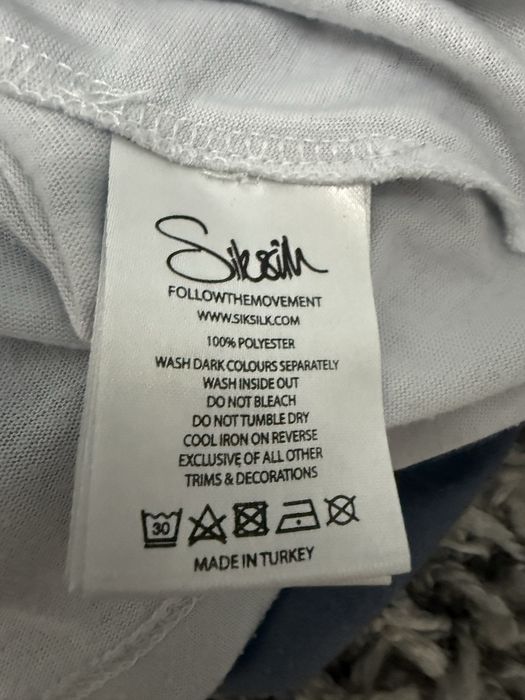 Koszulka meska siksilk oryginalna rozmiar M stan dobry