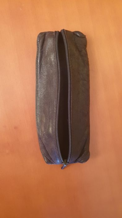 Bolsa-Estojo em Pele Genuína (Cabedal) – Preto