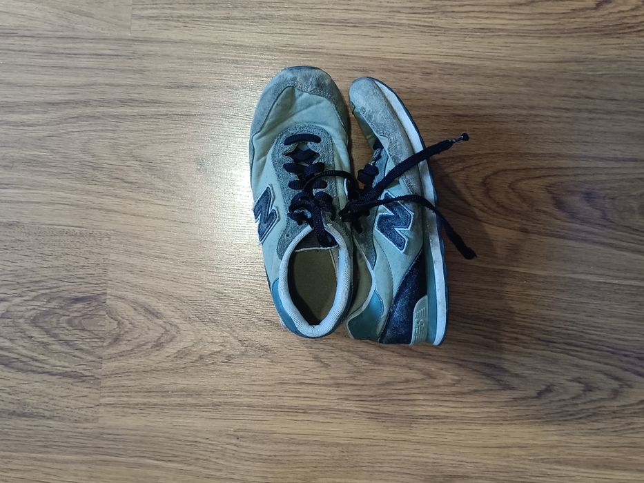 Кроссовки New Balance (зеленые/оливковые, замша/сетка):