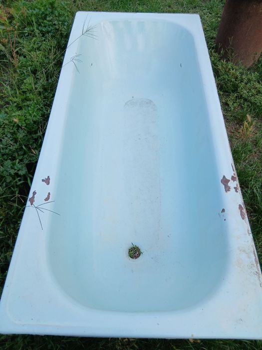 Ванная б/у 300 грн