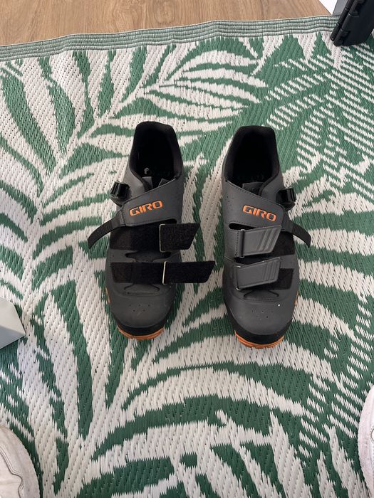 Sapatos de ciclismo