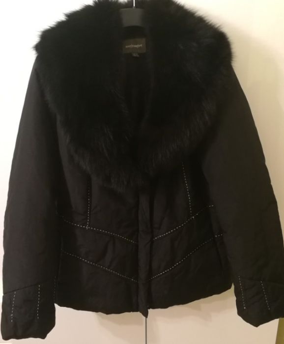 Czarna kurtka zimowa z lisem 46
