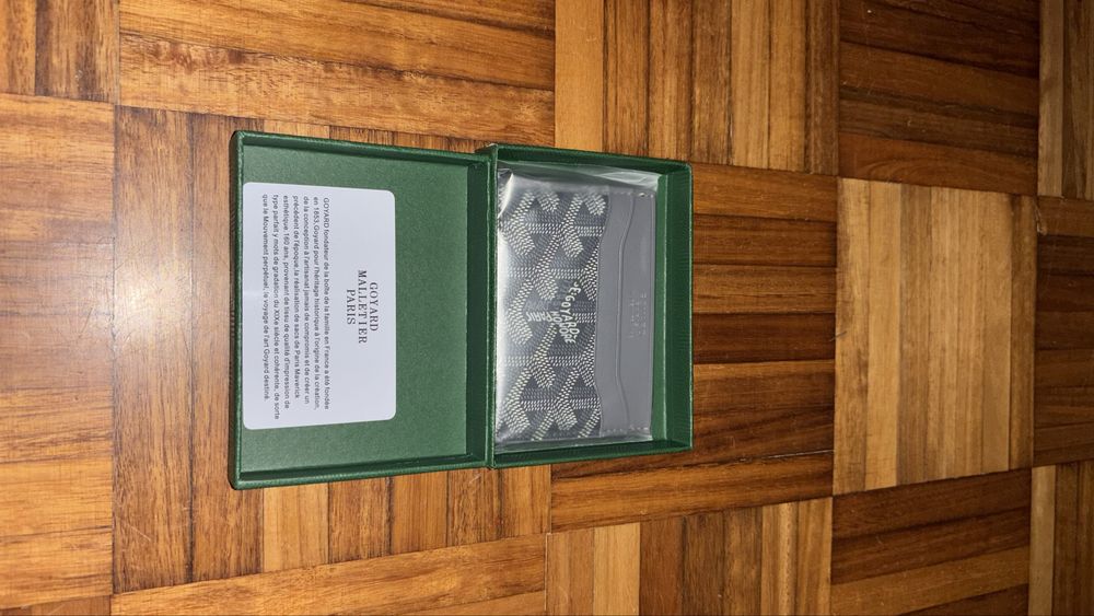 Carteira Goyard cinza