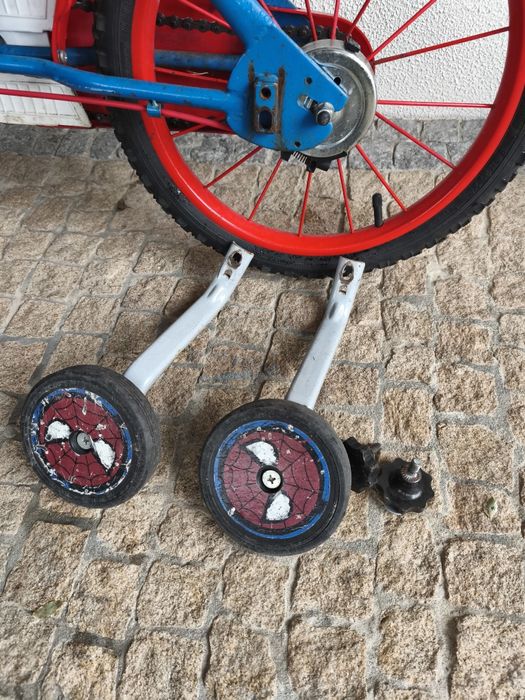 Bicicleta criança com rodinhas