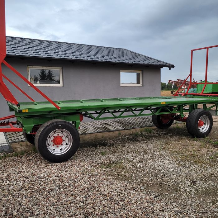 Przyczepa laweta do balotów bel słomy,  sianokiszonki