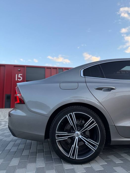 Volvo s60 In Inscryption