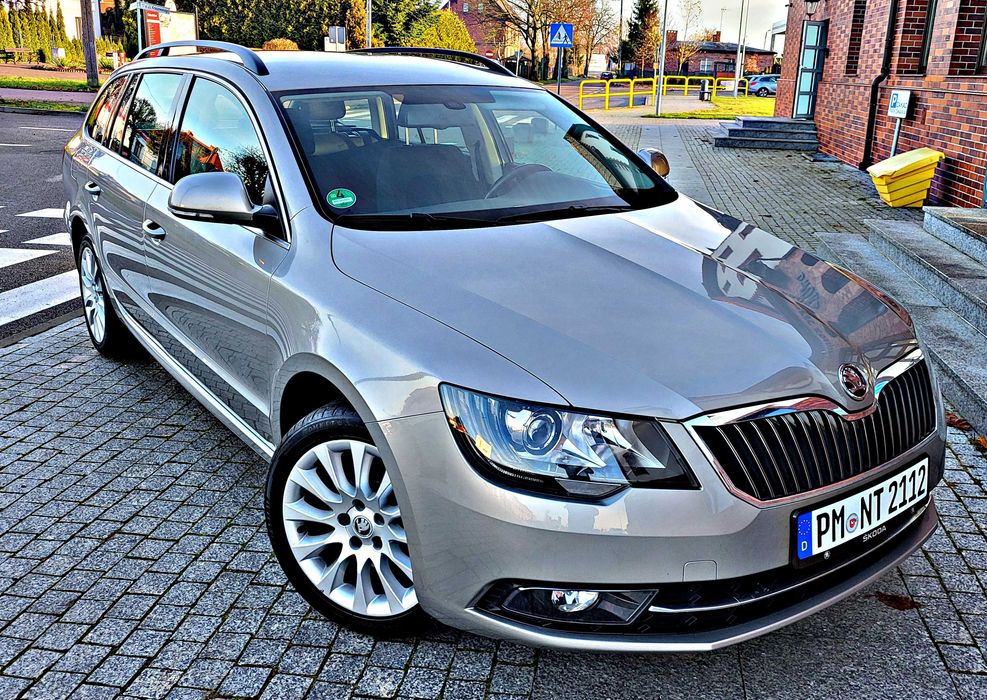 Nówka Skoda SuperB LIFT Alu LED XENON 1 Właściciel Webasto.