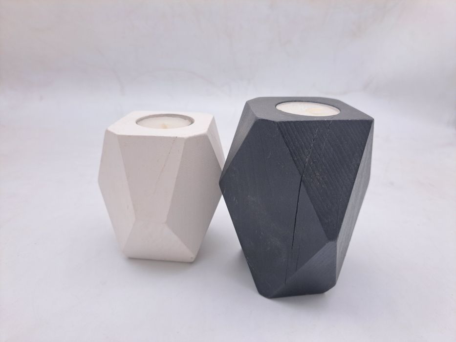 Kpl dwóch świeczników biało czarne