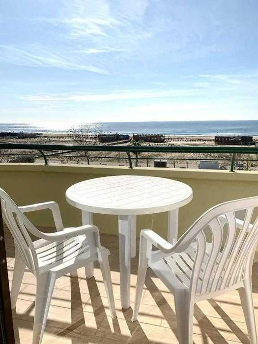 Apart T2 Monte Gordo c/Vista mar e Garagem - 1 linha da praia