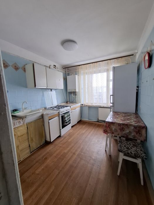 Продаж 4 кімнатної квартири  Хмільник