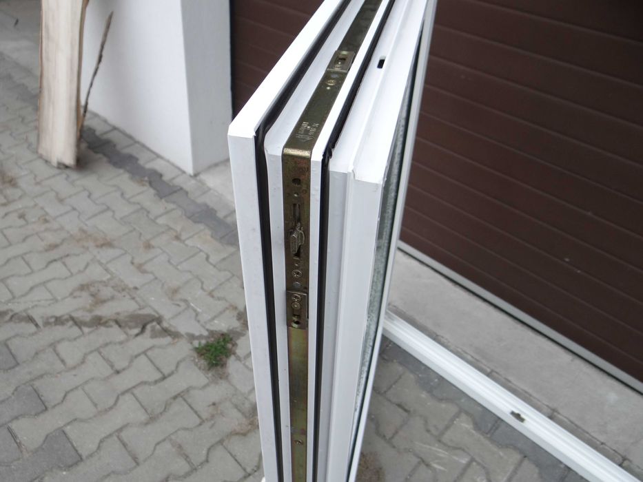 110x140 okno PCV używane  - TANIE OKNA SZADEK