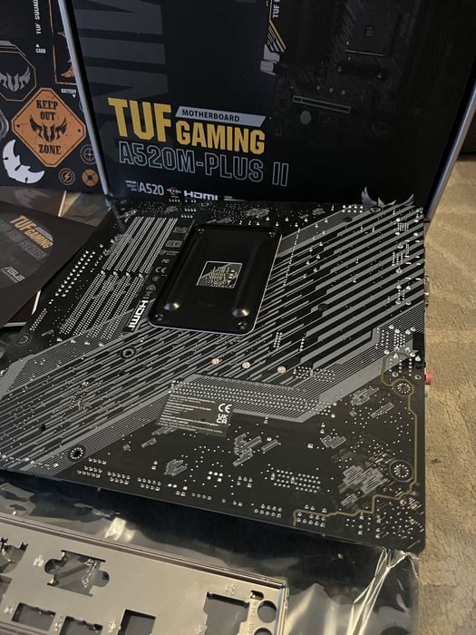 Motherboard Asus tuf gaming A520M-PLUS II garantia