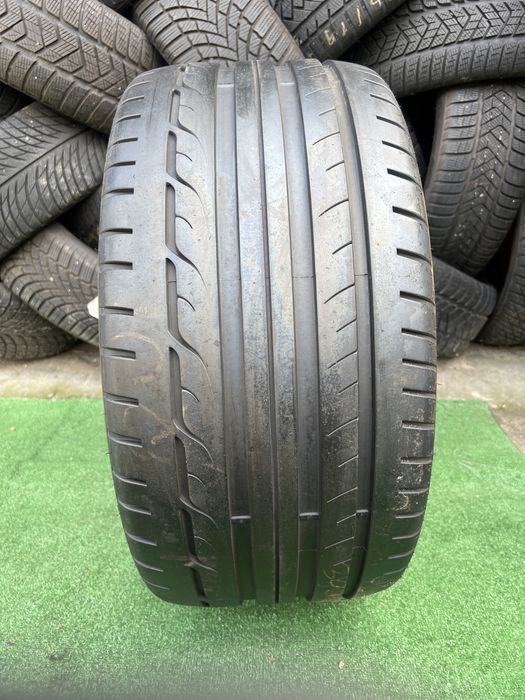 Opona Dunlop 275/40/19 pojedynka