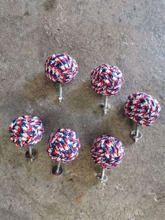 Puxadores em corda, vidro e madeira para moveis