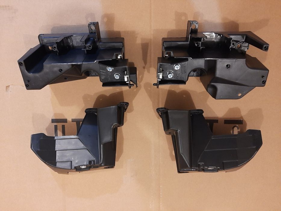Решітка бампера Jeep Cherokee 19-21 68288039AB 68288045AB Джип Черокі бампер фара туманка молдинг кріплення бачок накладка губа жалюзі кріплення птф