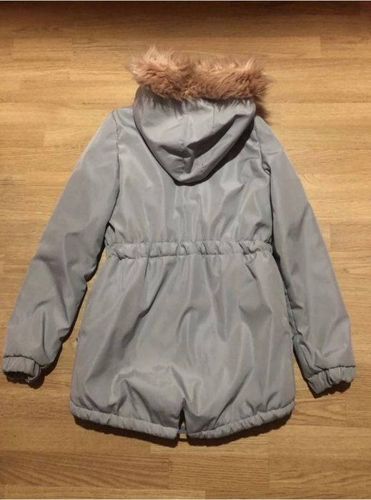 Куртка тепла сіра с капюшоном