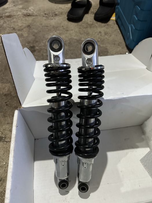 Амортизатори задні, підвіска Harley davidson v-rod muscle