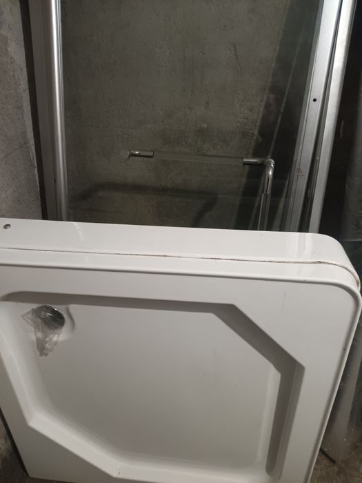 Cabine de duche ..branco...transporte  a cargo do comprador