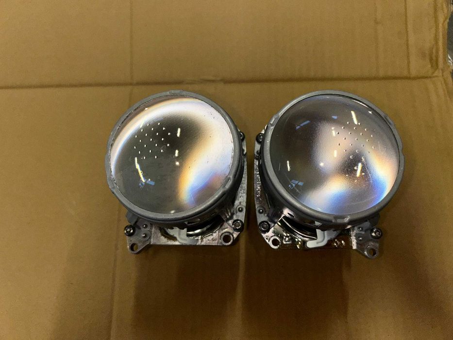 Audi A5 8T Instalacja lamp przód soczewki xenon led