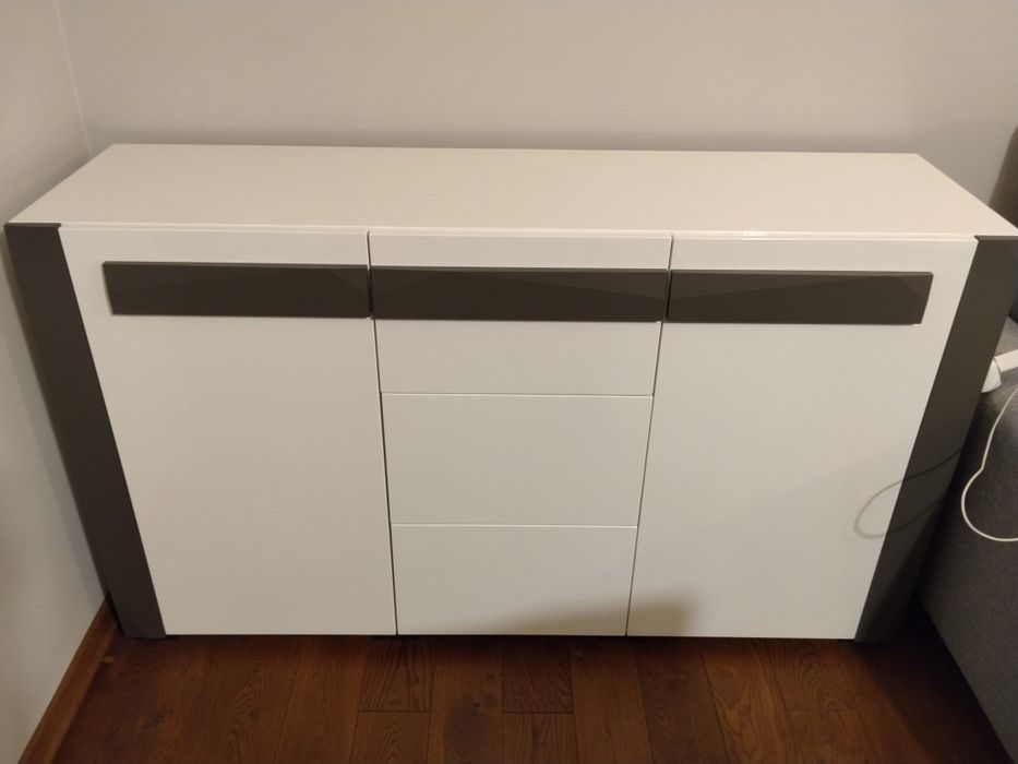 Komoda i witryna super stan