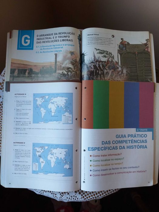 Manual de História "Viva a História" 8° Ano