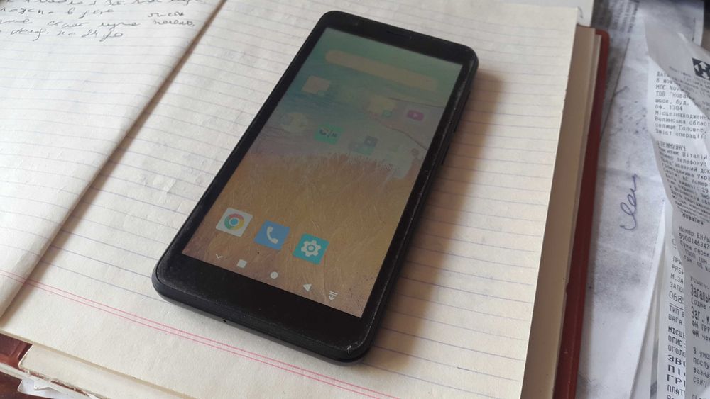 Продам телефон ZTE