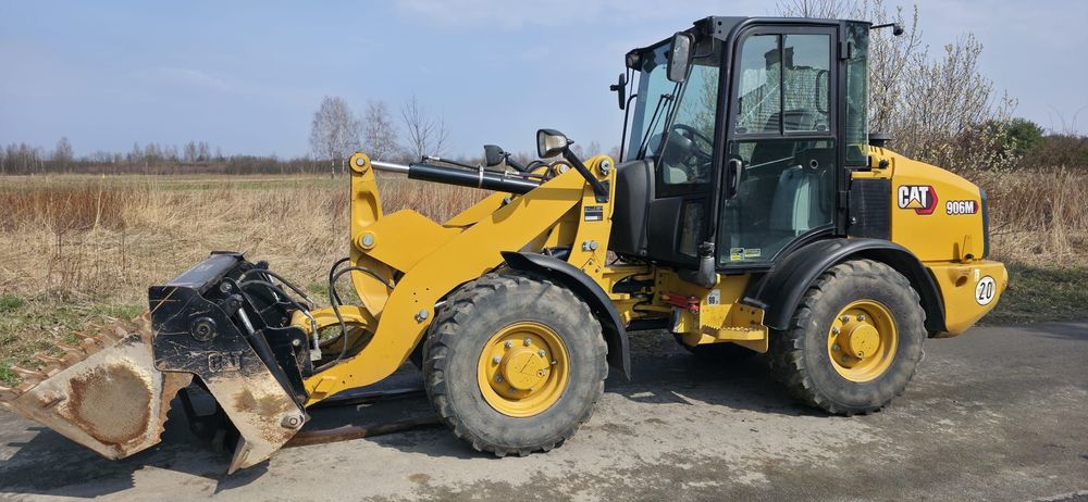 Caterpillar 906M /  Cat 906, 907, 908  Cat 906M rok pr. 2020 , przebieg 2076 godzin