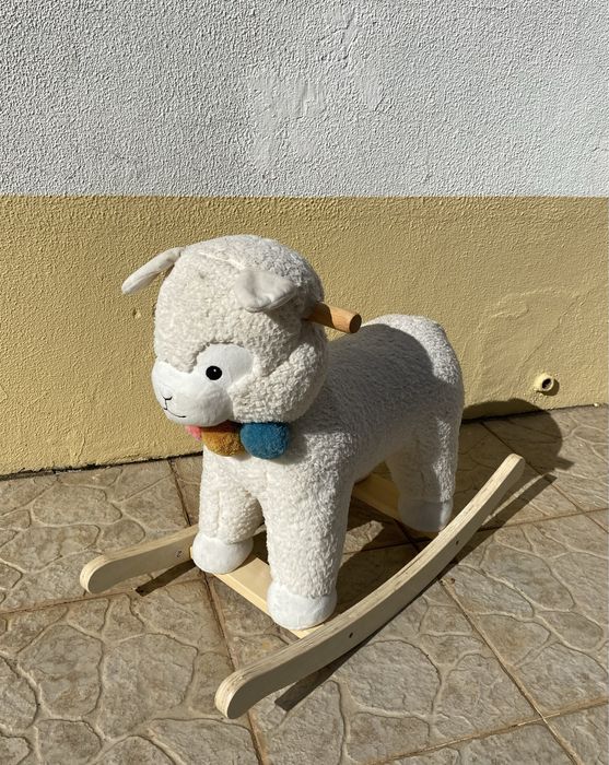 cavalinho/ovelha de baloiço