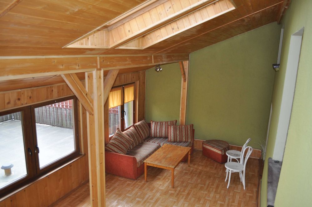 kamienica, Strzelce Opolskie, 300 m²