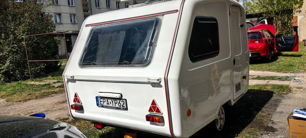Przyczepa kempingowa NIEWIADOW n 126
