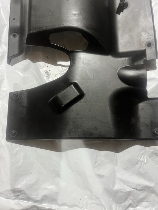 Кришка двигуна mercedes sprinter 906 om 642 3.0 cdi