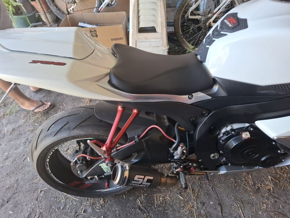 Vendo suzuki gsx-r 750