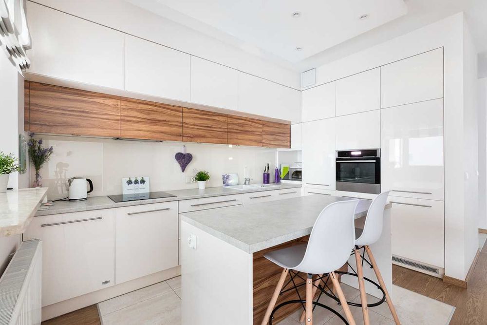 Apartament na Bielanach z balkonem i garażem