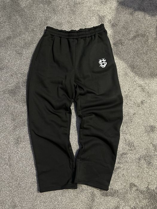 Штани чорні/широкі