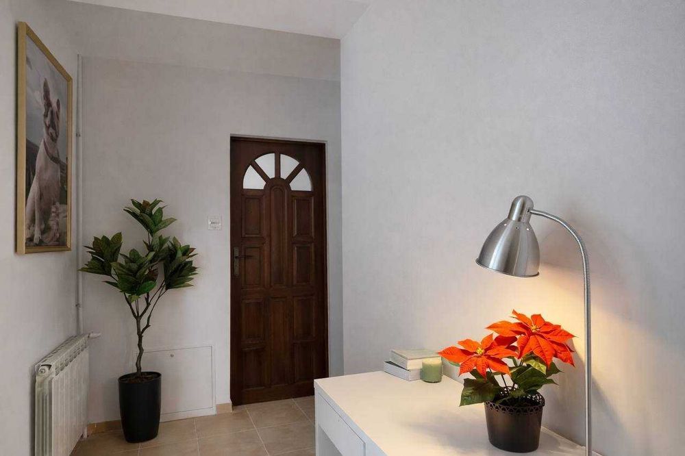 Лучший хостел Варшавы Район Влохи ul. Sabały Hostel Warszawa Noclegi!