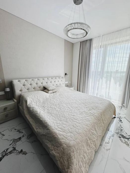 Оренда 2к 51м² | BARTOLOMEO | Вид на Дніпро | Авторський ремонт | Перемога