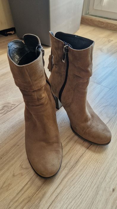 Kozaki botki Lasocki r.36