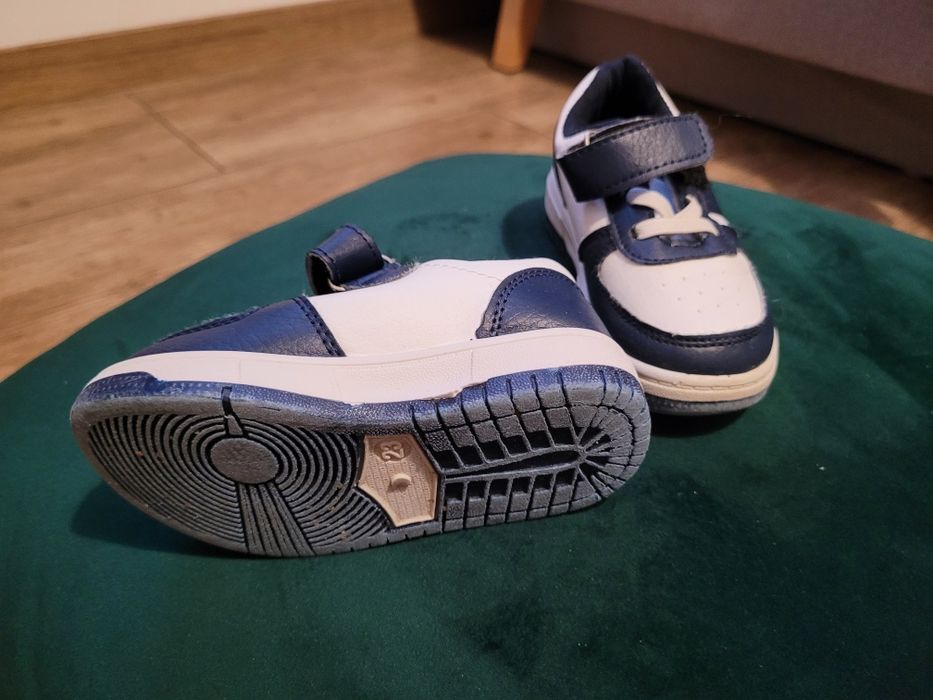Adidasy chłopięce 23