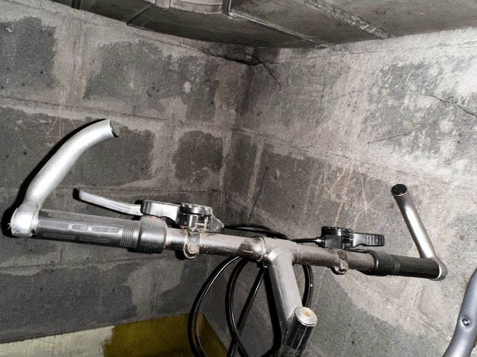 Bicicleta BTT scorpion classica