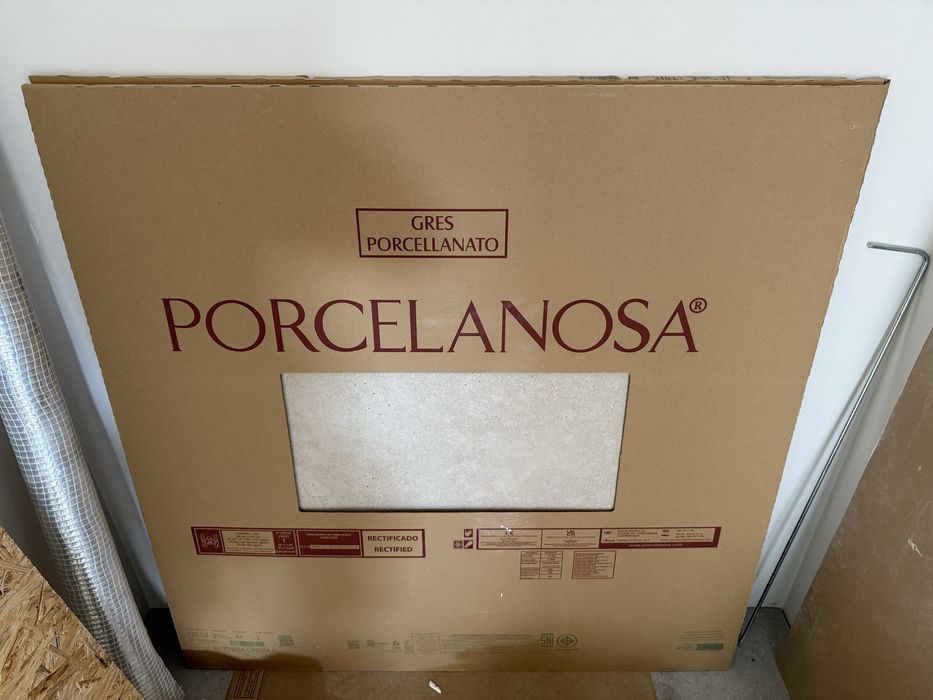 Porcelanosa Bottega Acero / Caliza 120x120