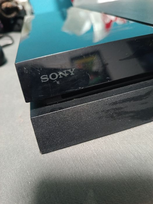 Sprzedam  używane ps4