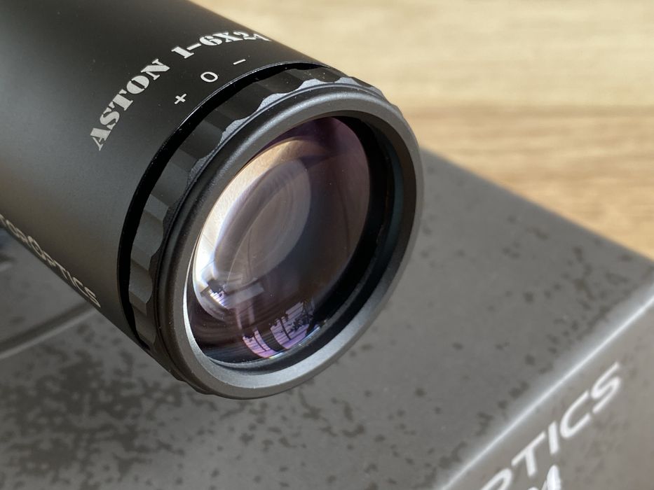 Оптичний приціл Vector Optics Aston 1-6x24 SFP (SCOC-24)