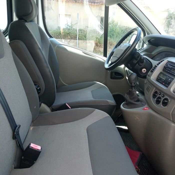 Renault Trafic 9 Lugares – 2010 | Excelente Estado