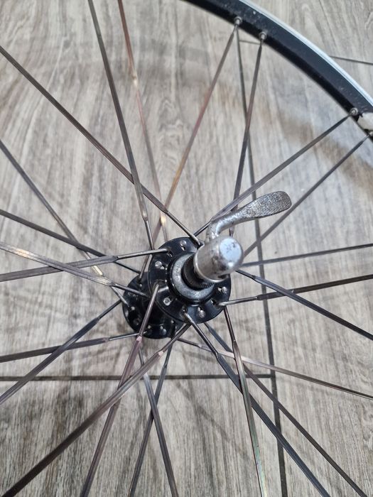 Koło do roweru przednie 28 cali Shimano HB-RM40