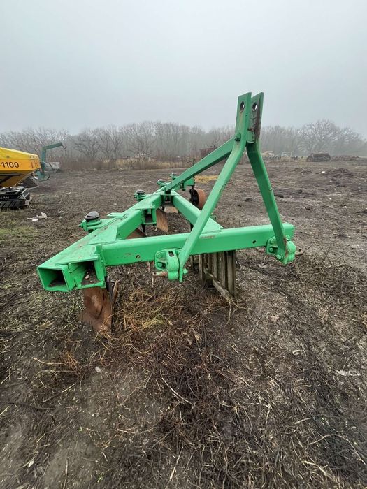 Плуг пня 4 45  високі стійки 4 корпуса .