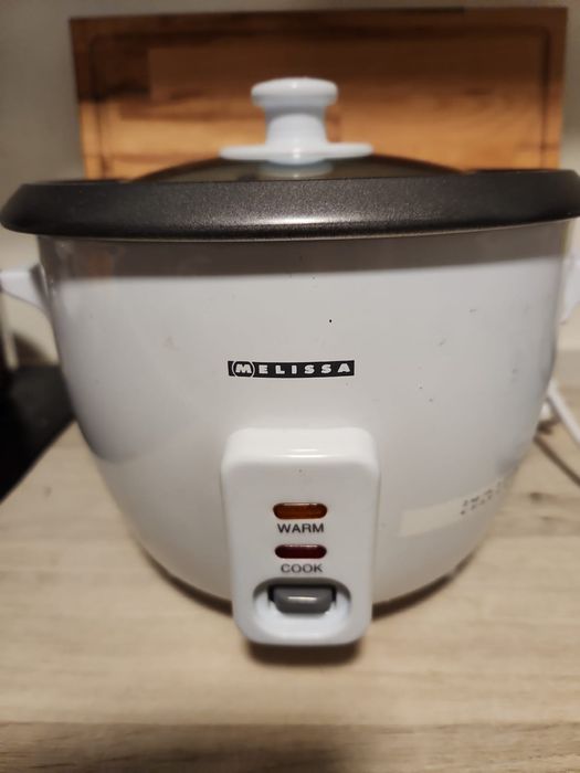 Рисоварка новая 2 л