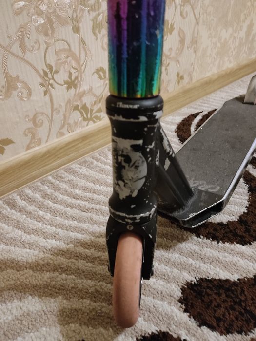 Трюковий самокат